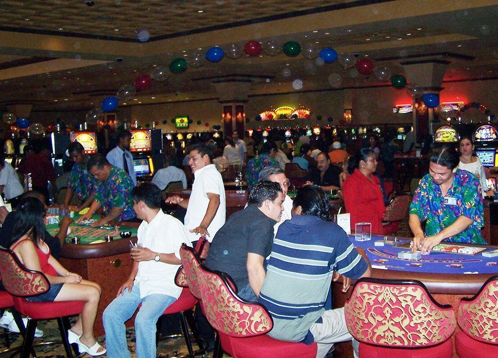 كوروزال Las Vegas Hotel & Casino المظهر الخارجي الصورة